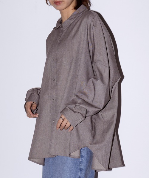 MAISON BREEZE reveur（メゾンブリーズレヴール）の「【MAISON BREEZE reveur】バックシャーリングシャツ 244027（シャツ/ブラウス・レディース・ベージュ/チャコールグレー・FREE）」の22枚目の写真