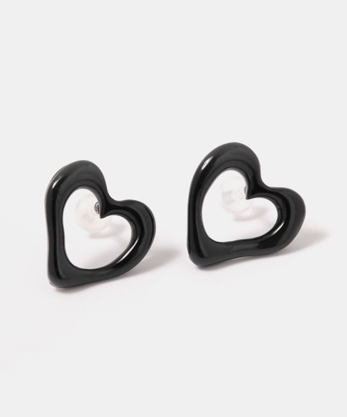 FOREVER 21（フォーエバー トゥエンティーワン）の「ハート樹脂ピアス（ピアス（両耳用）・レディース・ゴールド/ブラック/シルバー・FREE）」の2枚目の写真
