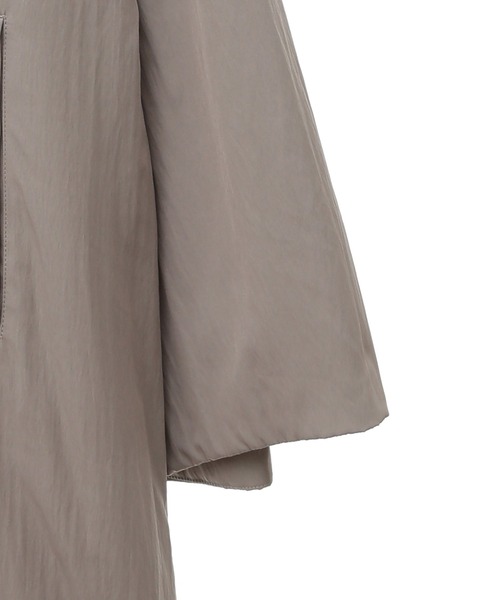 ESCAR（エスカー）の「■ESCAR　パディングロングコート（その他アウター・レディース・ブラック/グレイッシュベージュ・FREE）」の17枚目の写真