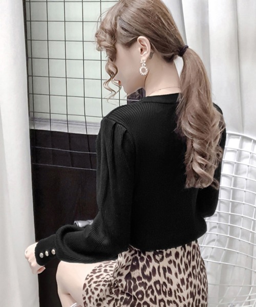 Miniministore(ミニミニストア)の「リブニットトップス 袖口ボタン 着やせ(ニット/セーター・レディース・ブラック/ホワイト・FREE)」の9枚目の写真