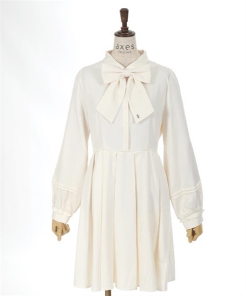 axes femme（アクシーズファム）の「リボン付きプリーツミニワンピース（ワンピース・レディース・グレー/ネイビー/ホワイト・FREE）」の6枚目の写真