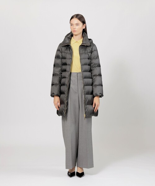 EPOCA（エポカ）の「エアリーグレースダウン ロングコート（ダウンジャケット/コート・レディース・ベージュ/グレー系その他・40/38）」の4枚目の写真