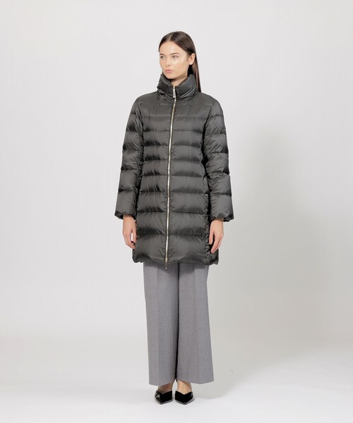 EPOCA（エポカ）の「エアリーグレースダウン ロングコート（ダウンジャケット/コート・レディース・ベージュ/グレー系その他・40/38）」の5枚目の写真