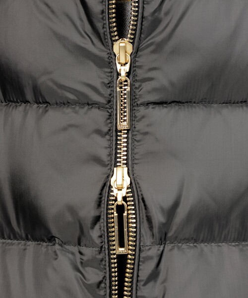 EPOCA（エポカ）の「エアリーグレースダウン ロングコート（ダウンジャケット/コート・レディース・ベージュ/グレー系その他・40/38）」の13枚目の写真