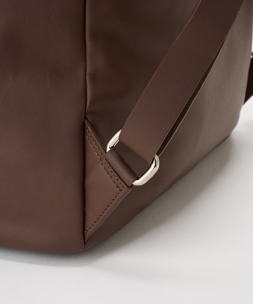 IACUCCI(イアクッチ)の「ルーポ BP VITELLO(バックパック/リュック・メンズ・ブラウン・FREE)」の15枚目の写真