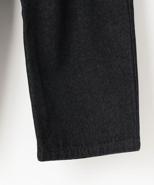 LOWRYS FARM（ローリーズファーム）の「デニムワイドパンツ　250517（デニムパンツ・メンズ・ネイビー/ブラック・MEDIUM/LARGE）」の6枚目の写真
