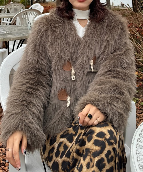 efill(エフィル)の「カジュアル ファー コート(その他アウター・レディース・ブラウン・L)」の4枚目の写真