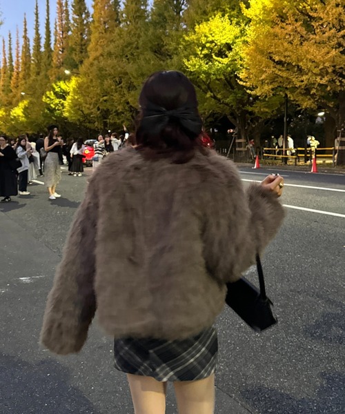 efill(エフィル)の「カジュアル ファー コート(その他アウター・レディース・ブラウン・L)」の9枚目の写真