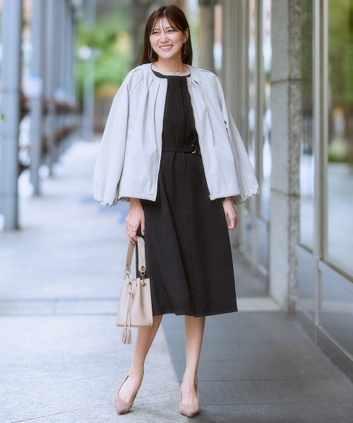 7days Life Styling(セブンデイズライフスタイリング)の「ベルト付き配色ワンピース<大きいサイズ有>(ワンピース・レディース・ブラック/グレイッシュベージュ・LL/L/M/S/6L/5L/4L/3L)」の8枚目の写真