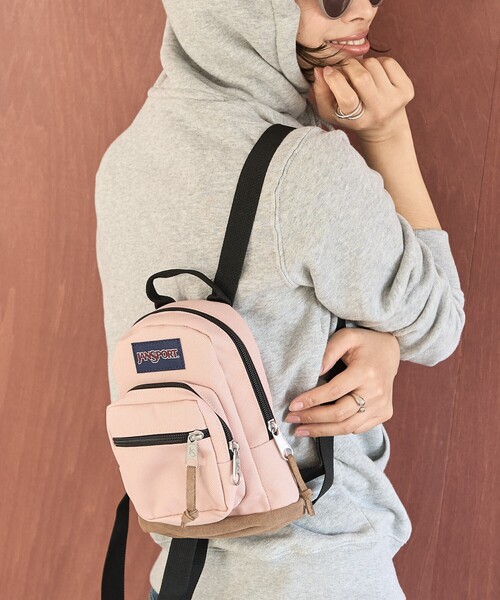 FREAK'S STORE(フリークスストア)の「限定展開 JANSPORT/ジャンスポーツ RIGHT PACK MINI/ライト パック ミニ(バッグ・リュック)(バックパック/リュック・レディース・ピンク/ブラック/オリーブ/ナチュラル・ONE SIZE)」の14枚目の写真