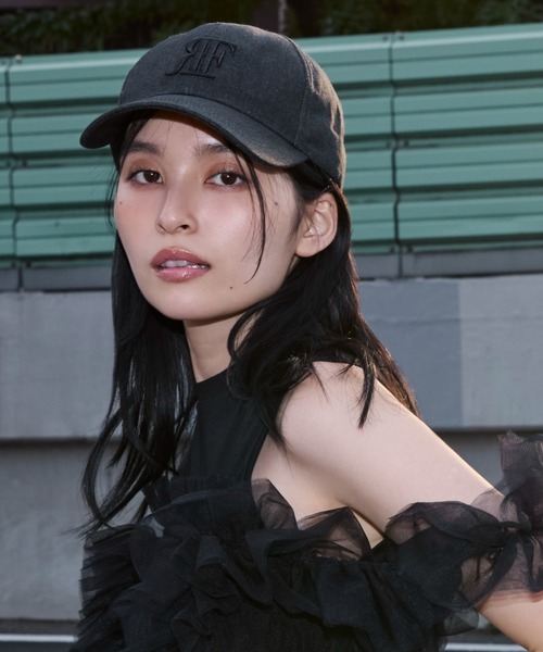 FRAY I.D(フレイアイディー)の「バリエーションロゴキャップ(キャップ・レディース・ブラック/ホワイト/イエロー/ブルー・FREE)」の1枚目の写真