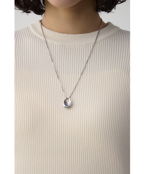 AZUL by moussy(アズールバイマウジー)の「ハーフスリーブクルーネックリブトップス(ニット/セーター・レディース・ホワイト系その他/ブラック系その他/アイボリー/グレー/ブラック/グリーン・SMALL/MEDIUM)」の13枚目の写真