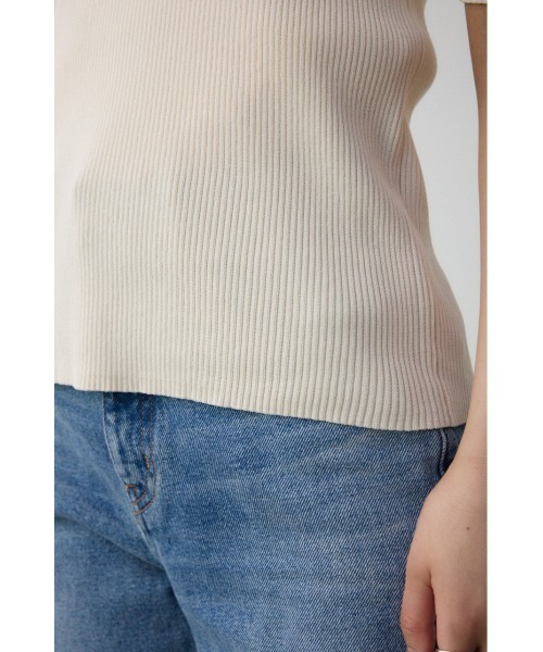 AZUL by moussy(アズールバイマウジー)の「ハーフスリーブクルーネックリブトップス(ニット/セーター・レディース・ホワイト系その他/ブラック系その他/アイボリー/グレー/ブラック/グリーン・SMALL/MEDIUM)」の15枚目の写真