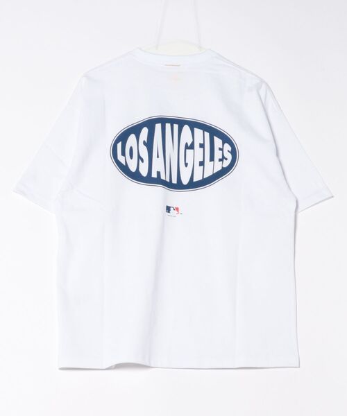 NEW ERA(ニューエラ)の「NEW ERA/ニューエラ 半袖Tシャツ バックプリント ドジャース ヤンキース 14467570/14467571(Tシャツ/カットソー・メンズ・ホワイト/ホワイト系その他2・XL/L/M)」の4枚目の写真