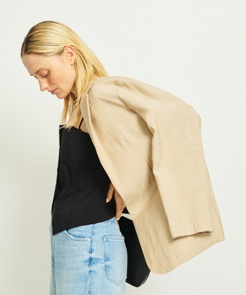 Rouge vif（ルージュヴィフ）の「シングルテーラージャケット/軽羽織/ライトアウター/春服/オフィスカジュアル/手洗い可能/ポケット付き（テーラードジャケット・レディース・ブラック/ベージュ/セージグリーン・38/36）」の4枚目の写真