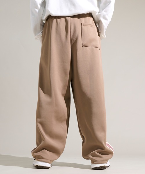 CALIFORNIA OUTFITTERS（カリフォルニア アウトフィッターズ）の「3-2B32 サイドライン トラックパンツ（その他パンツ・メンズ・ブラック/ワイン/ベージュ・FREE）」の6枚目の写真