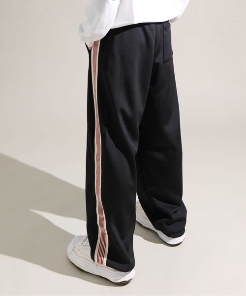 CALIFORNIA OUTFITTERS（カリフォルニア アウトフィッターズ）の「3-2B32 サイドライン トラックパンツ（その他パンツ・メンズ・ブラック/ワイン/ベージュ・FREE）」の13枚目の写真