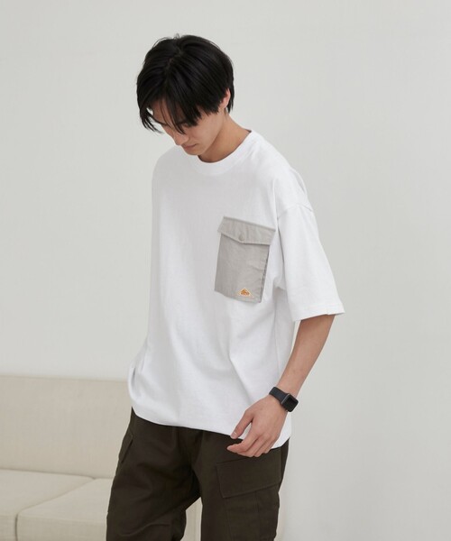 KELTY(ケルティ)の「KELTY(ケルティ)別注フラップポケット切替Tシャツ(Tシャツ/カットソー・メンズ・ライトグレー/ブラック/ホワイト・L/M)」の15枚目の写真