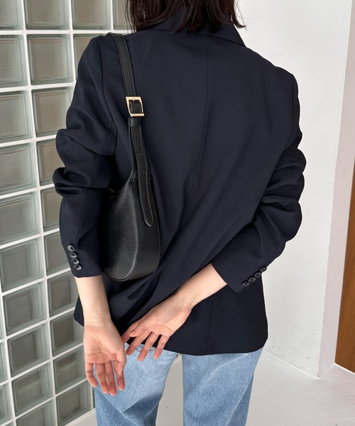 Doux archives（ドゥアルシーヴ）の「ダブルジャケット（テーラードジャケット・レディース・ベージュ/ネイビー・38）」の10枚目の写真