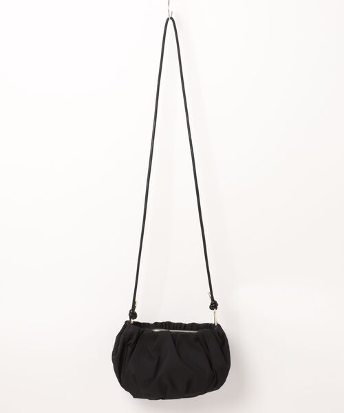 LANVIN en Bleu（ランバンオンブルー）の「グラシリィ ミニショルダーバッグ（ショルダーバッグ・レディース・ブラック/ピンク/ネイビー/ベージュ・FREE）」の5枚目の写真