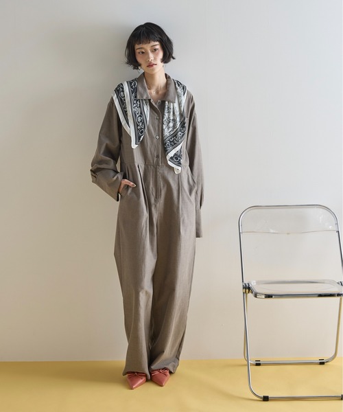 THE YOn（ザヨン）の「シャンブレーシャツオールインワン