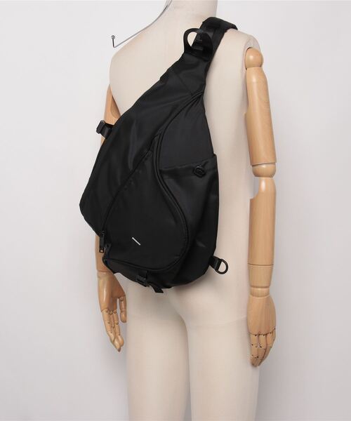 BROKEN BASE(ブロークンベース)の「ナイロンワンショルダーバッグ(ショルダーバッグ・メンズ・ブラック系/ネイビー/グレー系・フリー)」の16枚目の写真