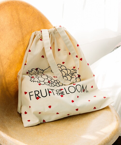 FREAK'S STORE（フリークスストア）の「FRUIT OF THE LOOM × FREAK'S STORE/フルーツオブザルーム 別注 ハートTシャツ 無地ショートパンツ ルームセット/パジャマセット（ルームウェア/パジャマ・レディース・オフホワイト/グレー・SMALL/MEDIUM）」の11枚目の写真