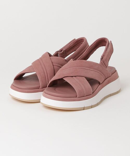 Clarks(クラークス)の「クラークス Tuscan Cross タスカンクロス サンダル(サンダル・レディース・ブラック/クリーム/シルバー/ピンク・55/50/40/35/45/30)」の1枚目の写真