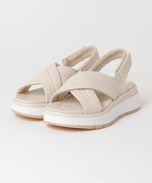 Clarks(クラークス)の「クラークス Tuscan Cross タスカンクロス サンダル(サンダル・レディース・ブラック/クリーム/シルバー/ピンク・55/50/40/35/45/30)」の19枚目の写真