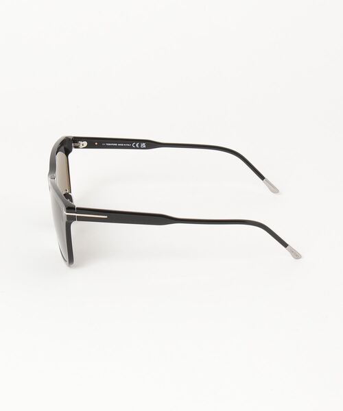 TOM FORD EYEWEAR(トムフォードアイウェア)の「TOM FORD EYEWEAR/トム フォード アイウェア/FT0955-D/Sunglasses(サングラス・メンズ・ブラック・F)」の2枚目の写真