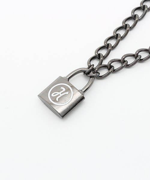 HYSTERIC MINI(ヒステリックミニ)の「“H”padlock chain ネックレス(ネックレス・キッズ・ブラック/シルバー/ゴールド/レッド・FREE)」の7枚目の写真