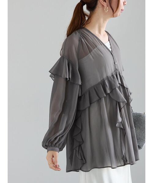 Te chichi(テチチ)の「ラッフルフリルシアーチュニック《2025spring catalog item》(チュニック・レディース・チャコールグレー/ピンク・F)」の2枚目の写真