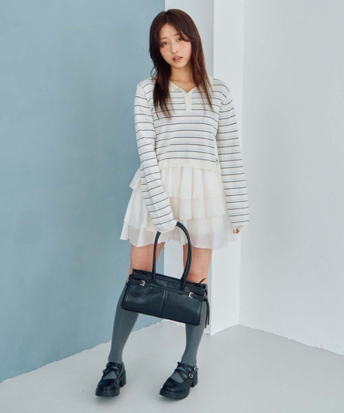 archives（アルシーヴ）の「合皮横長バッグ（ハンドバッグ・レディース・ベージュ/ブラック・FREE）」の11枚目の写真