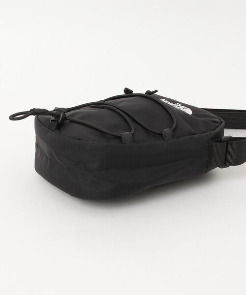 THE NORTH FACE(ザノースフェイス)の「THE NORTH FACE(ザ・ノースフェイス) ミニショルダーバッグ クロスバッグ BOREALIS CROSS BAG S(ショルダーバッグ・メンズ・ブラック/ライトベージュ/ダークオリーブ・FREE)」の5枚目の写真