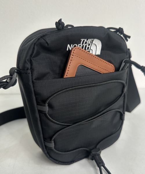THE NORTH FACE(ザノースフェイス)の「THE NORTH FACE(ザ・ノースフェイス) ミニショルダーバッグ クロスバッグ BOREALIS CROSS BAG S(ショルダーバッグ・メンズ・ブラック/ライトベージュ/ダークオリーブ・FREE)」の19枚目の写真