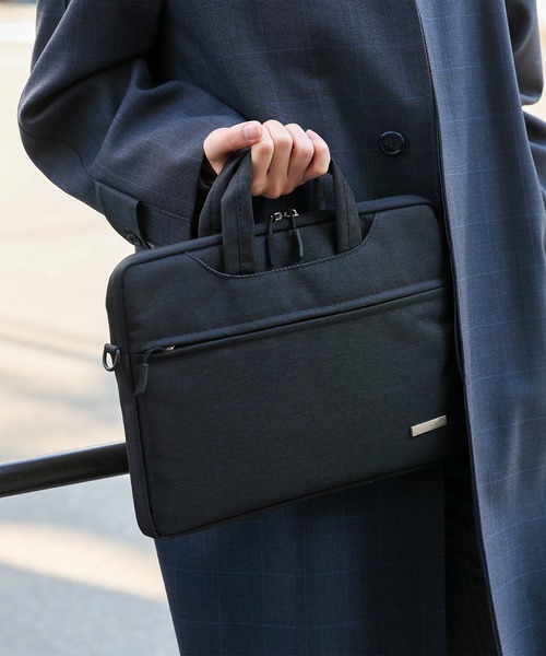 VitaFelice（ヴィータフェリーチェ）の「ナイロン2wayPCバッグ【13インチ】高密度ナイロン ノートパソコン ケース  パソコンバッグ 耐衝撃 キャリーバー 通勤バッグ（ビジネスバッグ・メンズ・ブラック/ライトグレー/ネイビー/グレー・FREE）」の5枚目の写真