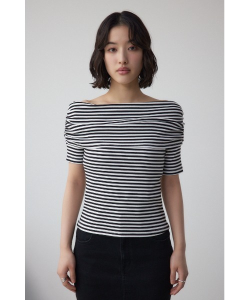 AZUL by moussy（アズールバイマウジー）の「オフショルダーリブトップス（Tシャツ/カットソー・レディース・オフホワイト/ホワイト系その他/ブラック/レッド・FREE）」の18枚目の写真