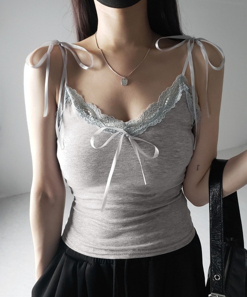 me+em select(ミームセレクト)の「【 4color 】3サテンリボンレースリブキャミソール / three satin ribbon lace lib camisole(キャミソール・レディース・グレー/グレー系1/ブラック/ホワイト・FREE)」の4枚目の写真