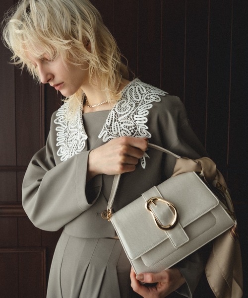 et.UNiVER(エトユニベール)の「Irregular motif bag(ハンドバッグ・レディース・ベージュ/チャコール/ブラック・FREE)」の22枚目の写真