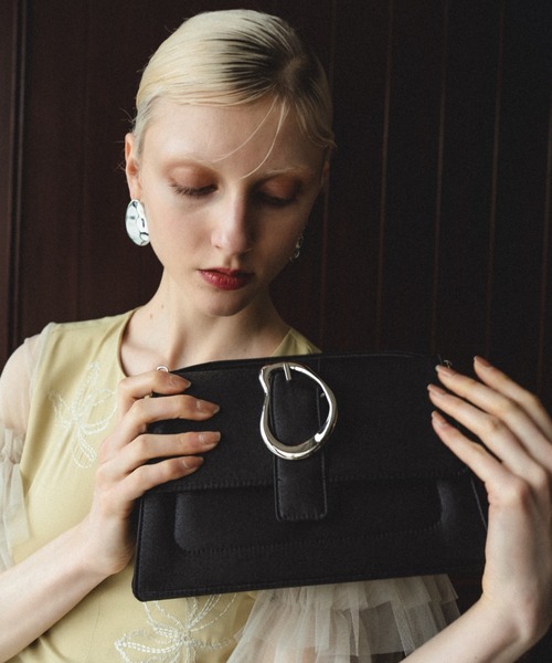 et.UNiVER(エトユニベール)の「Irregular motif bag(ハンドバッグ・レディース・ベージュ/チャコール/ブラック・FREE)」の13枚目の写真