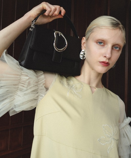 et.UNiVER(エトユニベール)の「Irregular motif bag(ハンドバッグ・レディース・ベージュ/チャコール/ブラック・FREE)」の16枚目の写真