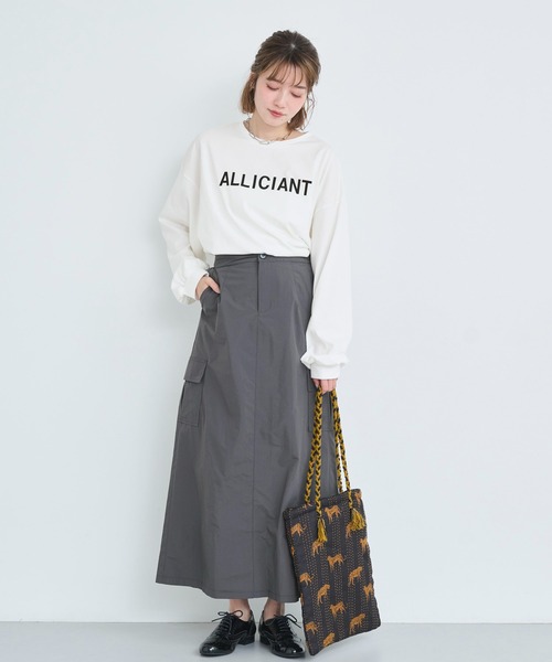 attiree（アティレー）の「カーゴスカート（スカート・レディース・ホワイト/ベージュ/ダークグレー・MEDIUM/LARGE）」の13枚目の写真