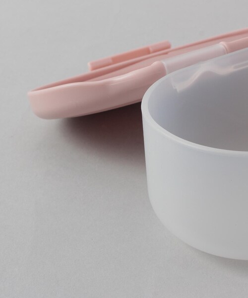 212 KITCHEN STORE(トゥワントゥキッチンストア)の「スナックボックス blush crush <b.box ビーボックス>(お弁当箱・レディース・その他・00)」の4枚目の写真