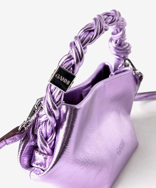 GANNI(ガニー)の「GANNI Bou Bag Mini Metallic ガニー ボウ バッグ ミニ メタリック ハンドバッグ(ハンドバッグ・レディース・ラベンダー・FREE)」の5枚目の写真