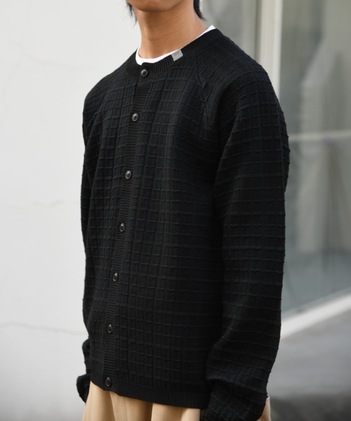 SUPERTHANKS（スーパーサンクス）の「グラフ チェックニットカーディガン/Graph check Knit Cardigan（カーディガン/ボレロ・メンズ・グレー/チャコールグレー/ブラウン/ブラック×ブラック・M/L）」の2枚目の写真