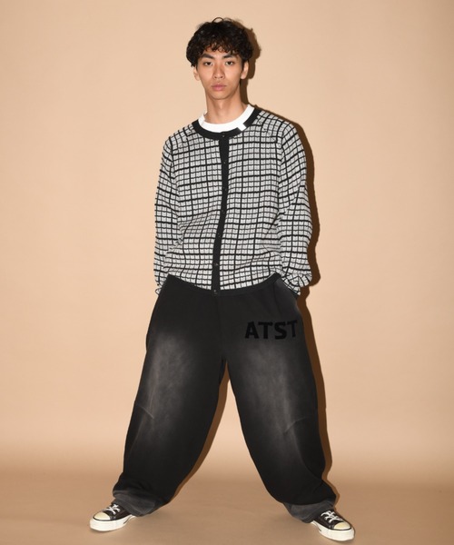 SUPERTHANKS（スーパーサンクス）の「グラフ チェックニットカーディガン/Graph check Knit Cardigan（カーディガン/ボレロ・メンズ・グレー/チャコールグレー/ブラウン/ブラック×ブラック・M/L）」の21枚目の写真