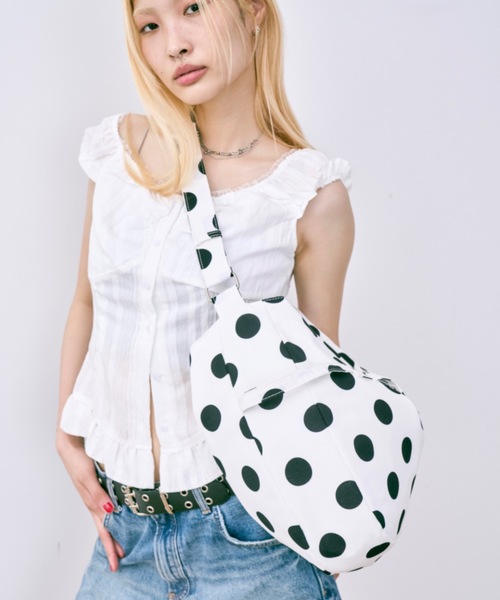 [PLAGE_seoul] ショルダー ディテール トップ 2COLOR 2WAY】タックデザインミドルショルダーバッグ