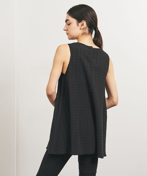 UNITED ARROWS（ユナイテッドアローズ）の「【別注】＜Pheeta for TO UNITED ARROWS＞シャーリング ノースリーブ カットソー（Tシャツ/カットソー・レディース・ホワイト/ブラック・FREE）」の7枚目の写真