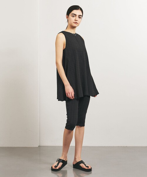 UNITED ARROWS（ユナイテッドアローズ）の「【別注】＜Pheeta for TO UNITED ARROWS＞シャーリング ノースリーブ カットソー（Tシャツ/カットソー・レディース・ホワイト/ブラック・FREE）」の8枚目の写真