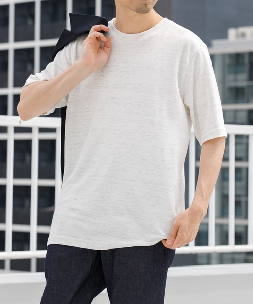 URBAN RESEARCH ROSSO MEN（アーバンリサーチロッソメン）の「『WEB限定』『XLサイズあり』リネン混カノコクルーTシャツ（Tシャツ/カットソー・メンズ・アイボリー/チャコールグレー/ブラウン/カーキ/ブラック・SMALL/MEDIUM/LARGE/X-LARGE）」の6枚目の写真